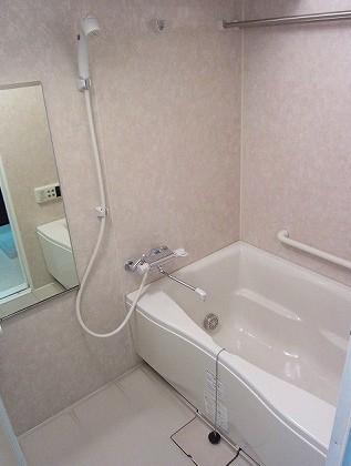 バス・シャワールーム　☆ゆっくりくつろげるお風呂☆