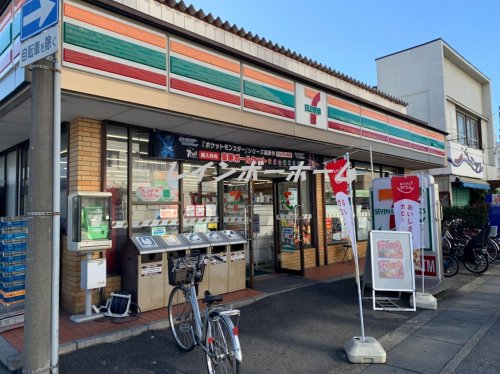 コンビニ　セブンイレブン　鳩ケ谷南店（コンビニ）まで205m