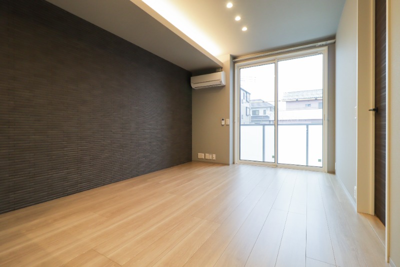 居室・リビング　図面と現状に相違がある場合には現状を優先