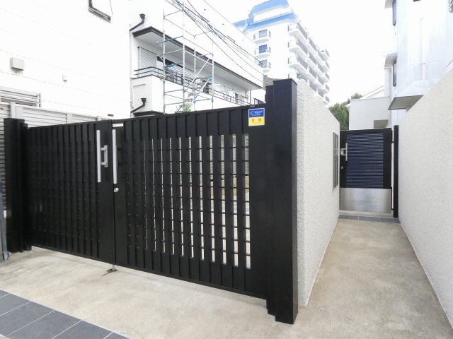 エントランス　エントランス