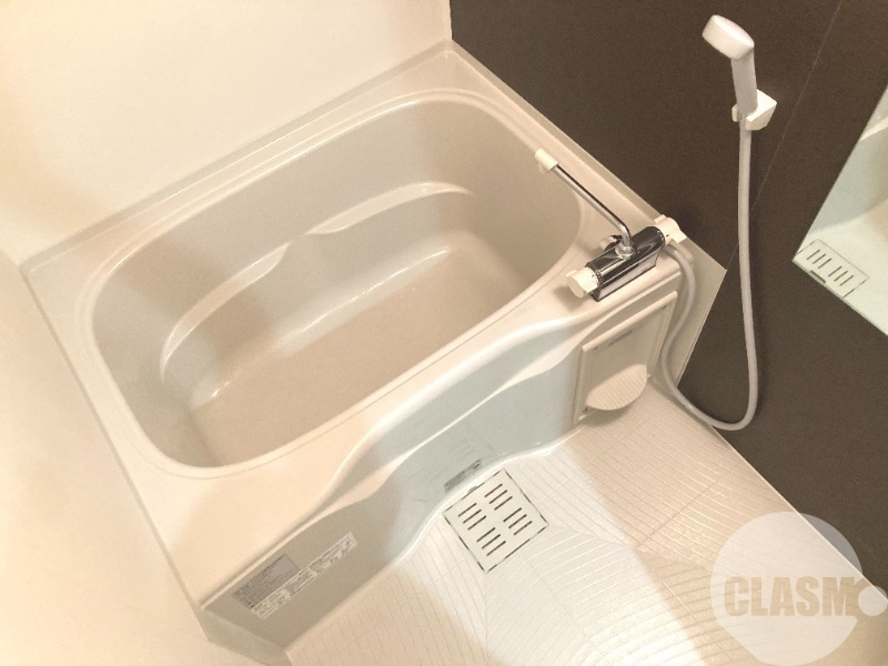 バス・シャワールーム　浴室乾燥機付きバス♪