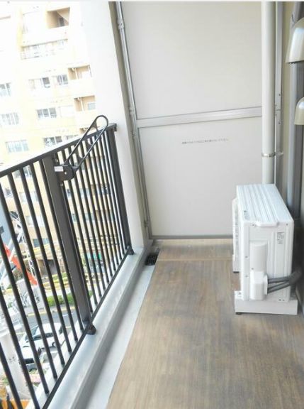 バルコニー　バルコニーがあります