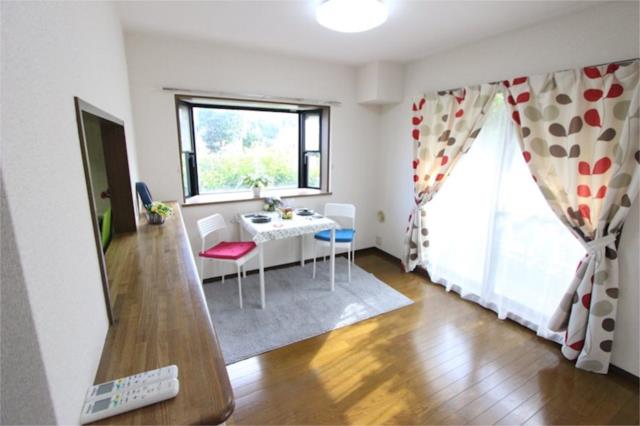 居室・リビング　シンシア