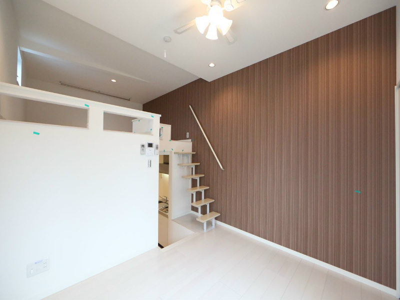 居室・リビング　洋室6帖　上段ロフト6.1帖（収納でもお部屋でも使えます）