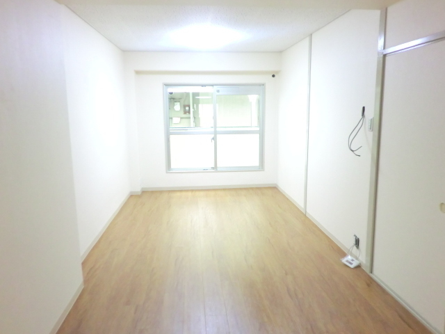 その他部屋・スペース　広いＬＤＫでレイアウトもしやすく明るいですよ