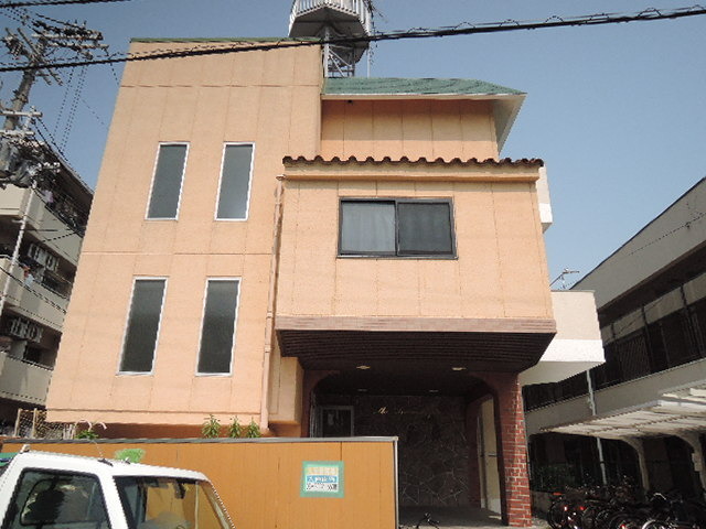 建物外観　スッキリとした外観です