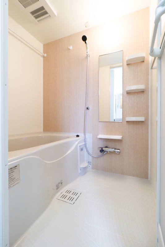 バス・シャワールーム　図面と現状に相違がある場合には現状を優先