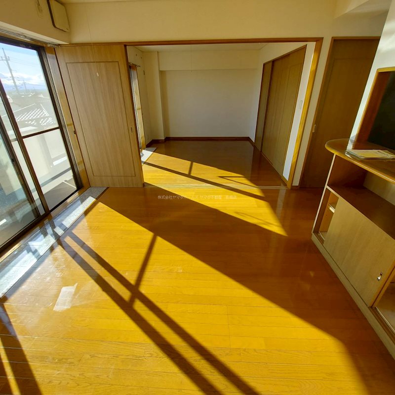 居室・リビング　日当たり良好