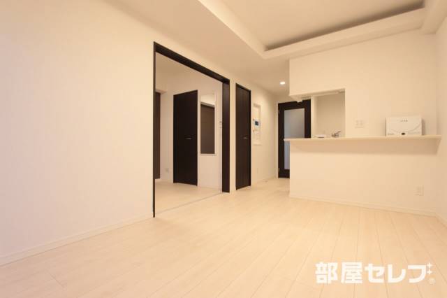 居室・リビング　内装のオシャレなお部屋です