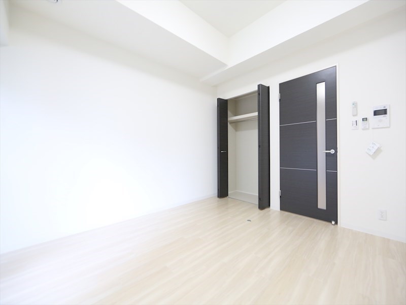 その他部屋・スペース　洋室8.5帖　クローゼット付（収納充実してます）