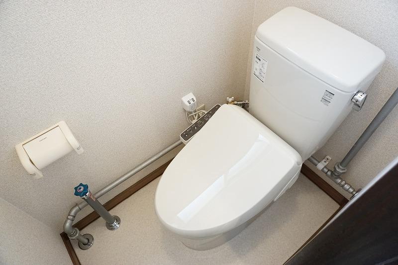 トイレ　トイレ