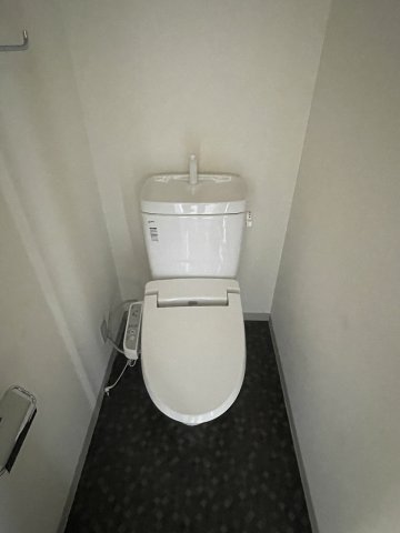 トイレ　シンプルで使いやすいトイレです