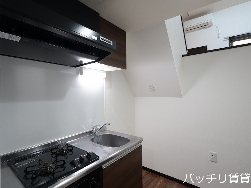 キッチン　画像は、同型タイプの為、現状を優先いたします。