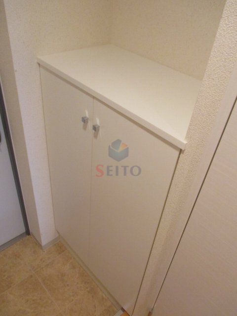 収納　下駄箱
