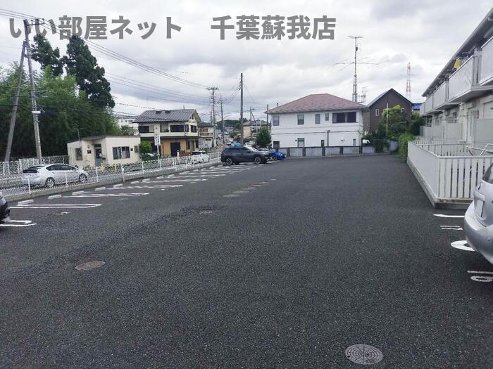 駐車場　駐車場完備です