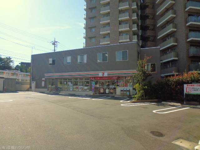 コンビニ　セブンイレブン　成増3丁目店（コンビニ）まで225m