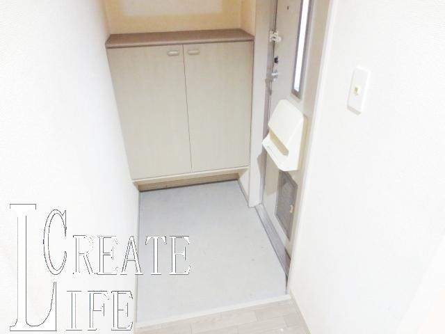 玄関　別号室の参考写真です。