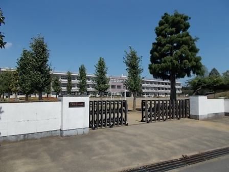 小学校　下稲吉東小学校（小学校）まで450m