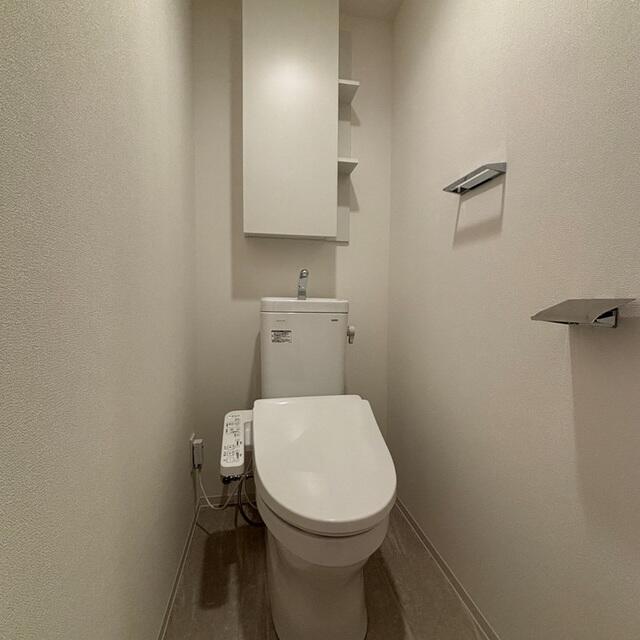 トイレ　※写真は同タイプ住戸です。