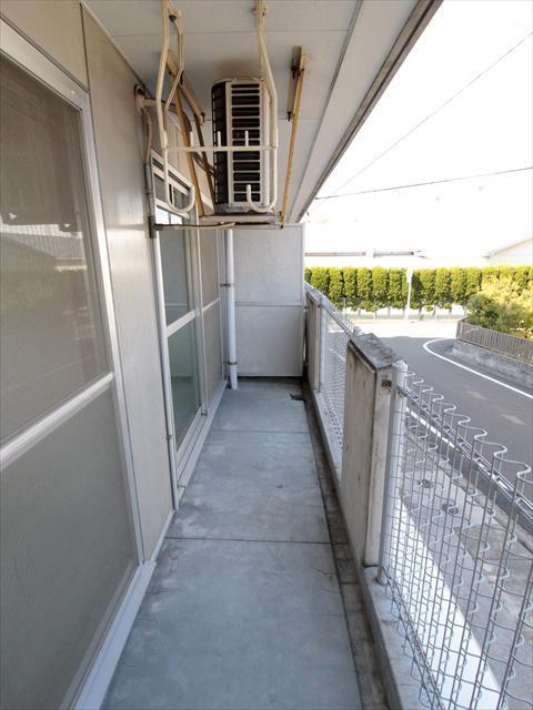 バルコニー　松山市中須賀　グランアルブル中須賀　ベランダ