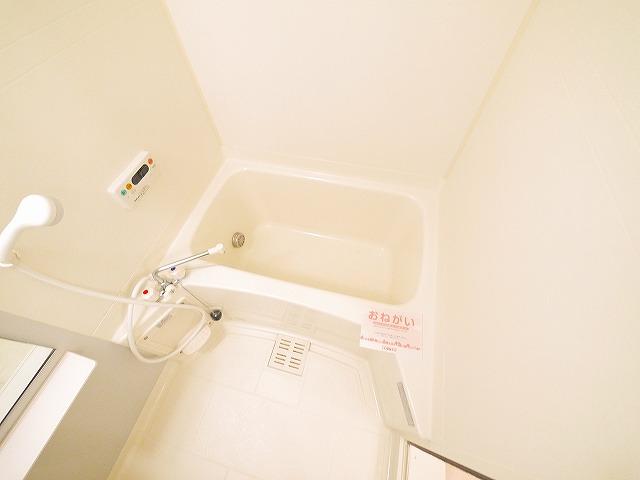 バス・シャワールーム　落ち着いた空間のお風呂です