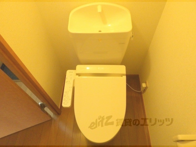 レオパレス水堂のトイレ写真