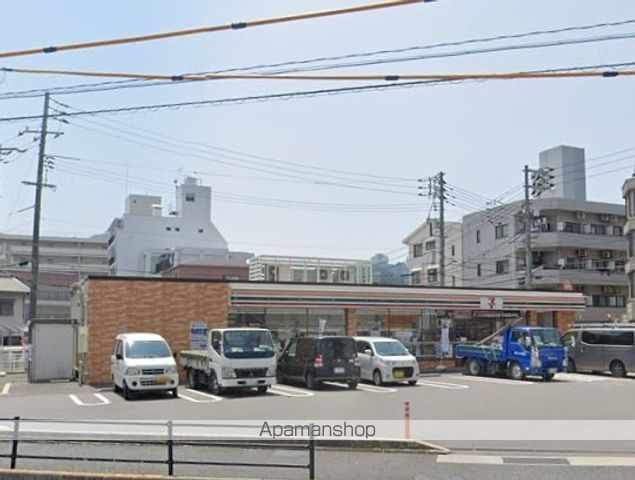 コンビニ　セブンイレブン（コンビニ）まで446m