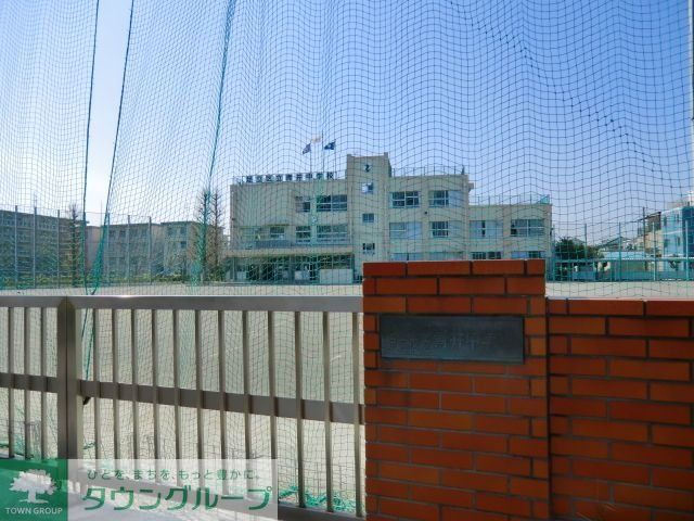 中学校　足立区立青井中学校（中学校）まで1080m