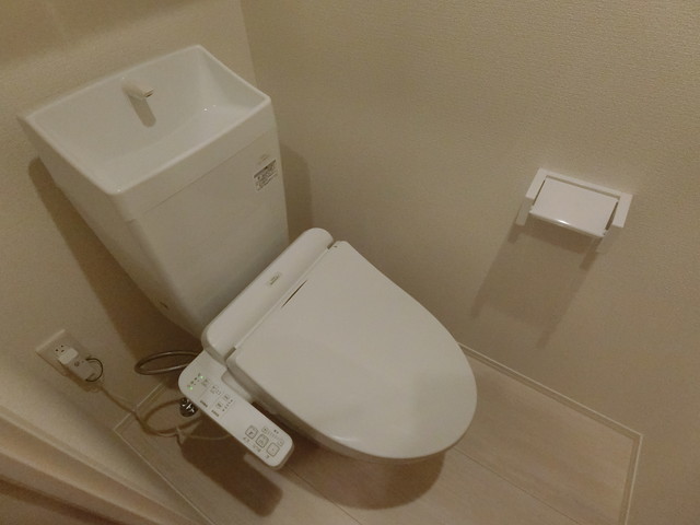 トイレ　同社施工