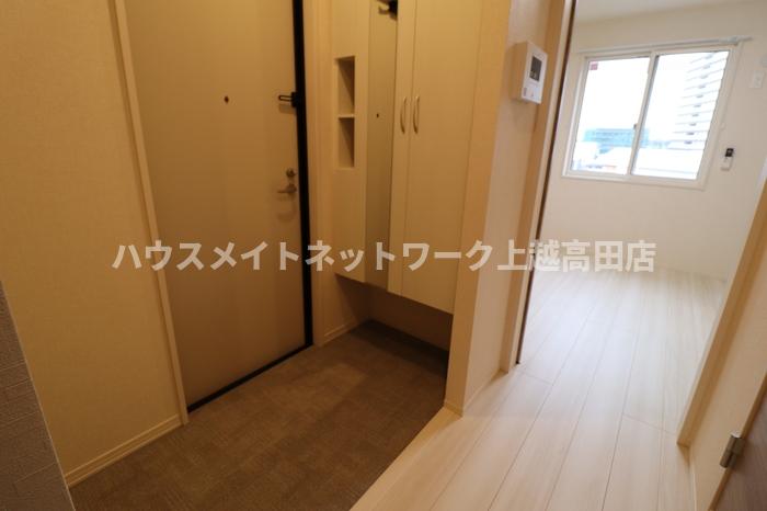 玄関　玄関