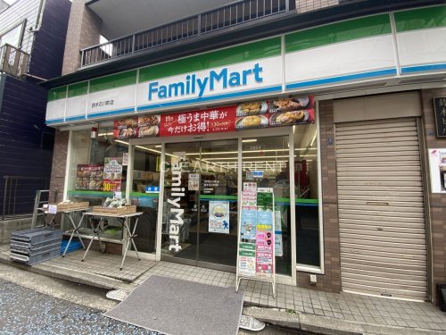 コンビニ　ファミリーマート 鈴木石川町店（コンビニ）まで426m