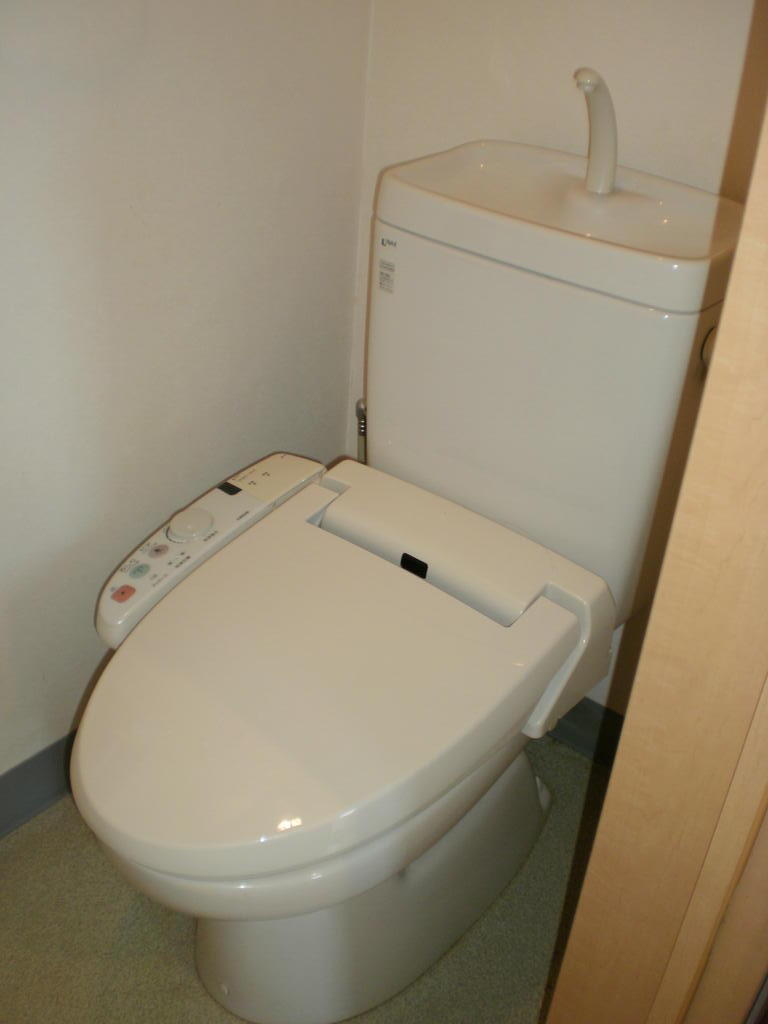 プライムコートスワンDー103号のトイレ写真