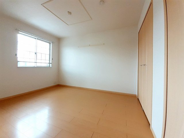 その他　明るい色調の室内です