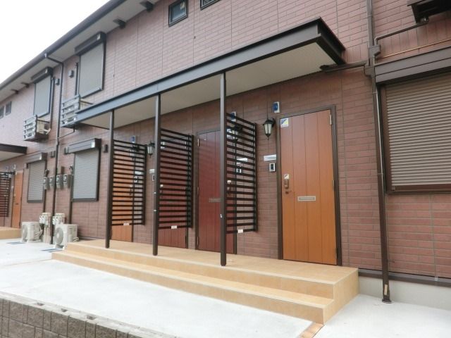 エントランス　きれいなエントランスです