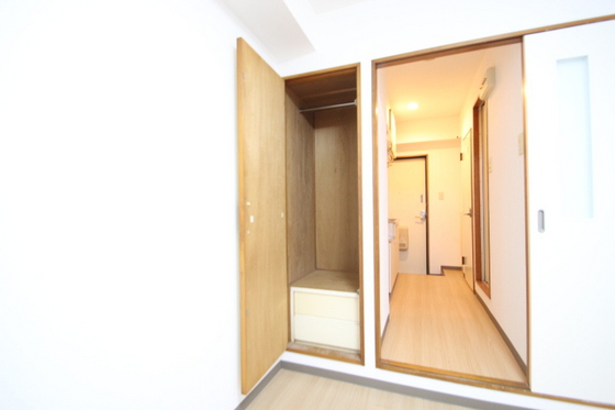 収納　※別部屋の写真です