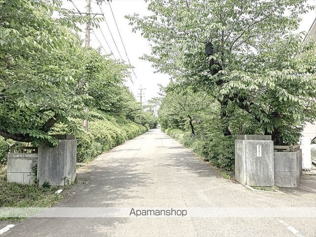 中学校　大府中学校（中学校）まで1019m