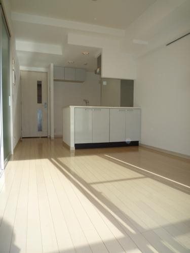 居室・リビング　※別部屋の参考写真となります。