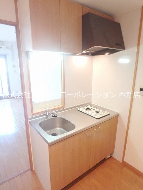 地下鉄七隈線 茶山駅 徒歩19分 6階建 築25年のキッチン写真