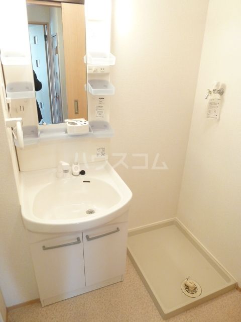 ロイヤルハイツ蒲生の内装写真