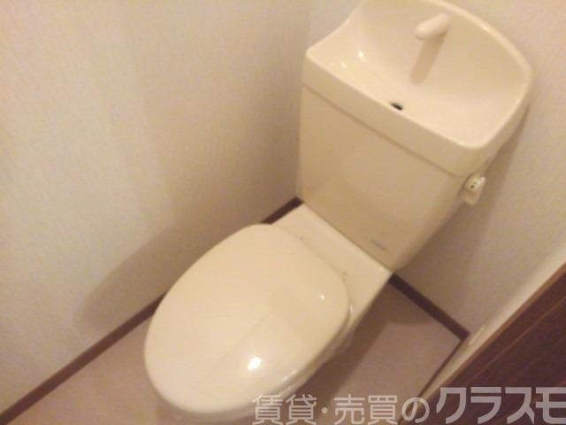 トイレ　バス、トイレ別！