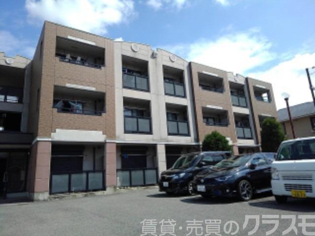 建物外観　住環境良好です♪