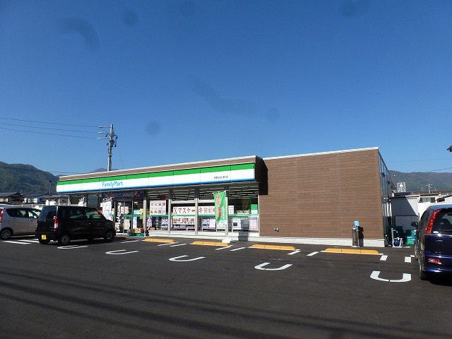 コンビニ　ファミリーマート 長野SBC通り店（コンビニ）まで428m