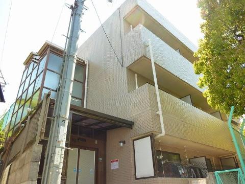 大阪モノレール本線 柴原阪大前駅 徒歩5分 築31年