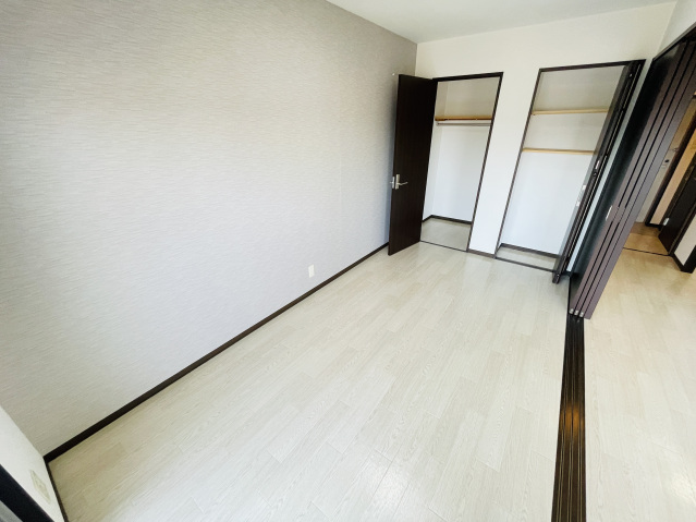 ＪＲ可部線 下祇園駅 徒歩11分 3階建 築18年の内装写真
