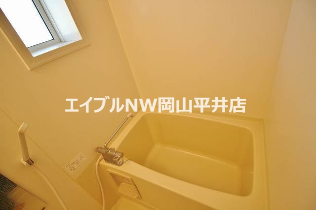 バス・シャワールーム　バスルーム