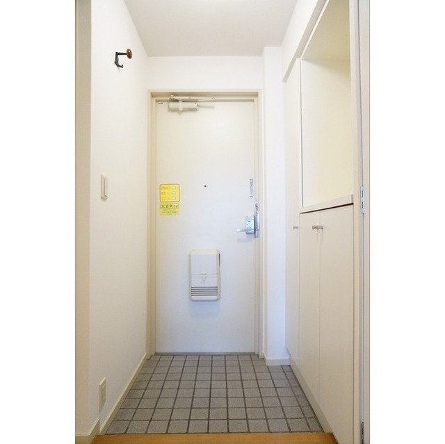 リプレ川口一番街の玄関写真