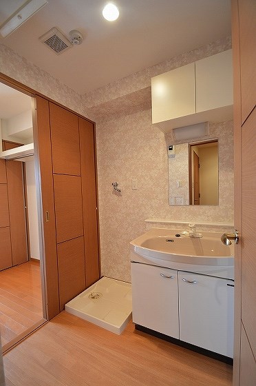 洗面設備　別部屋
