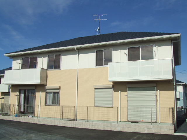 建物外観　室内写真は2階タイプです