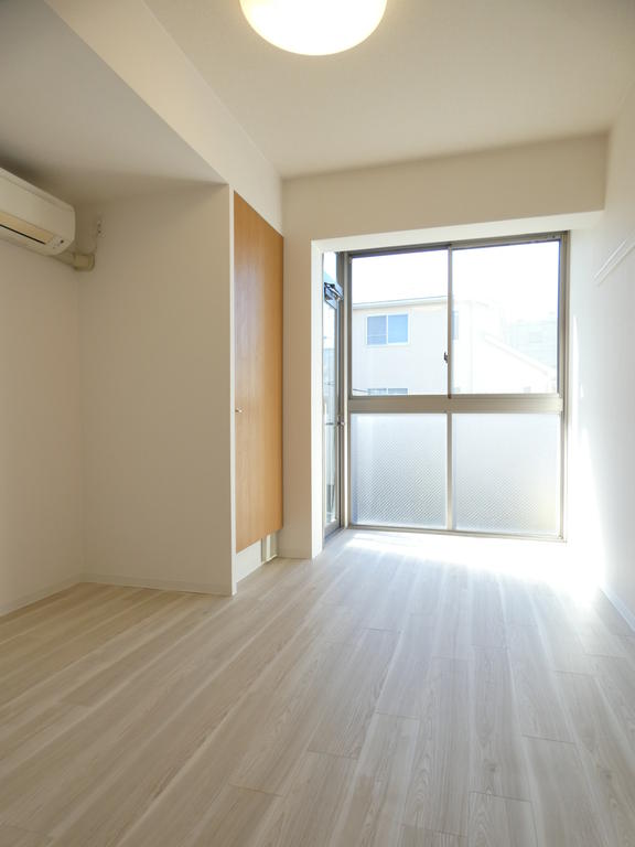 居室・リビング　居室※別部屋参考写真