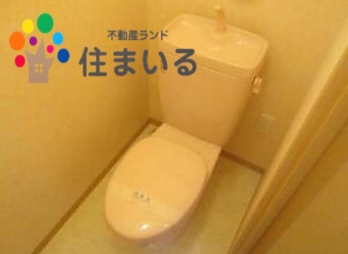 ＪＲ東海道本線 南大高駅 徒歩18分 3階建 築15年のトイレ写真